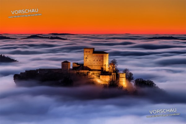 Wandbild »Burg Trifels im Nebelmeer«